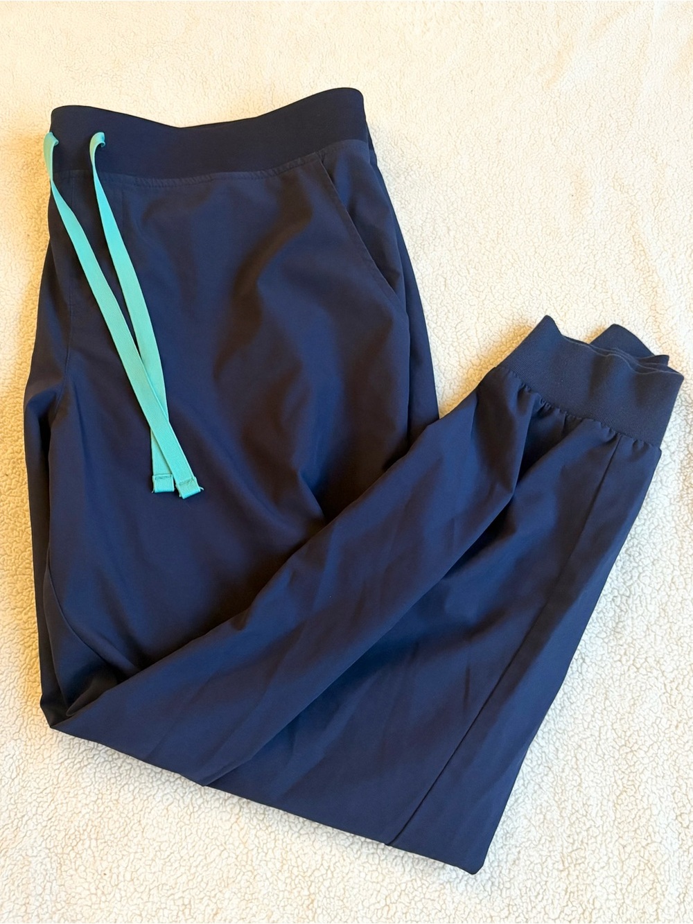 FIGS FreeX Zamora Scrub Pants Navy